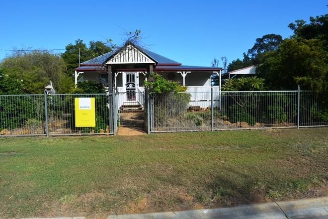 Picture of 26 Hawthorn Street, BLACKALL QLD 4472