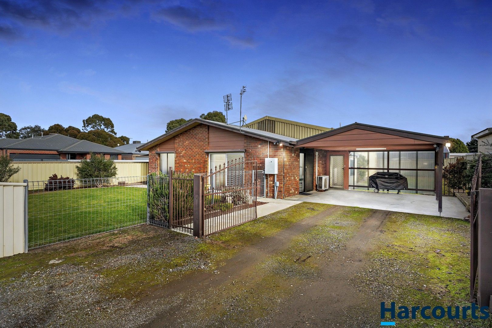 10a Sharpes Road, Miners Rest VIC 3352, Image 2