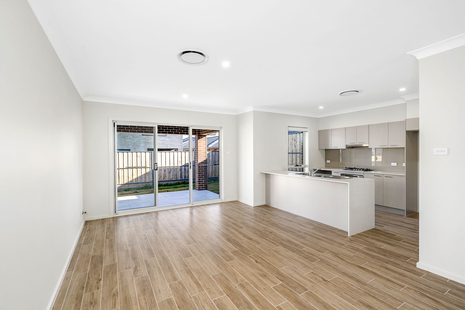 6 Paint Street, Box Hill NSW 2765, Image 1