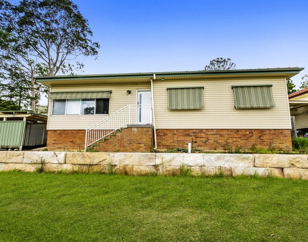 1 Fisher Place, Campbelltown NSW 2560