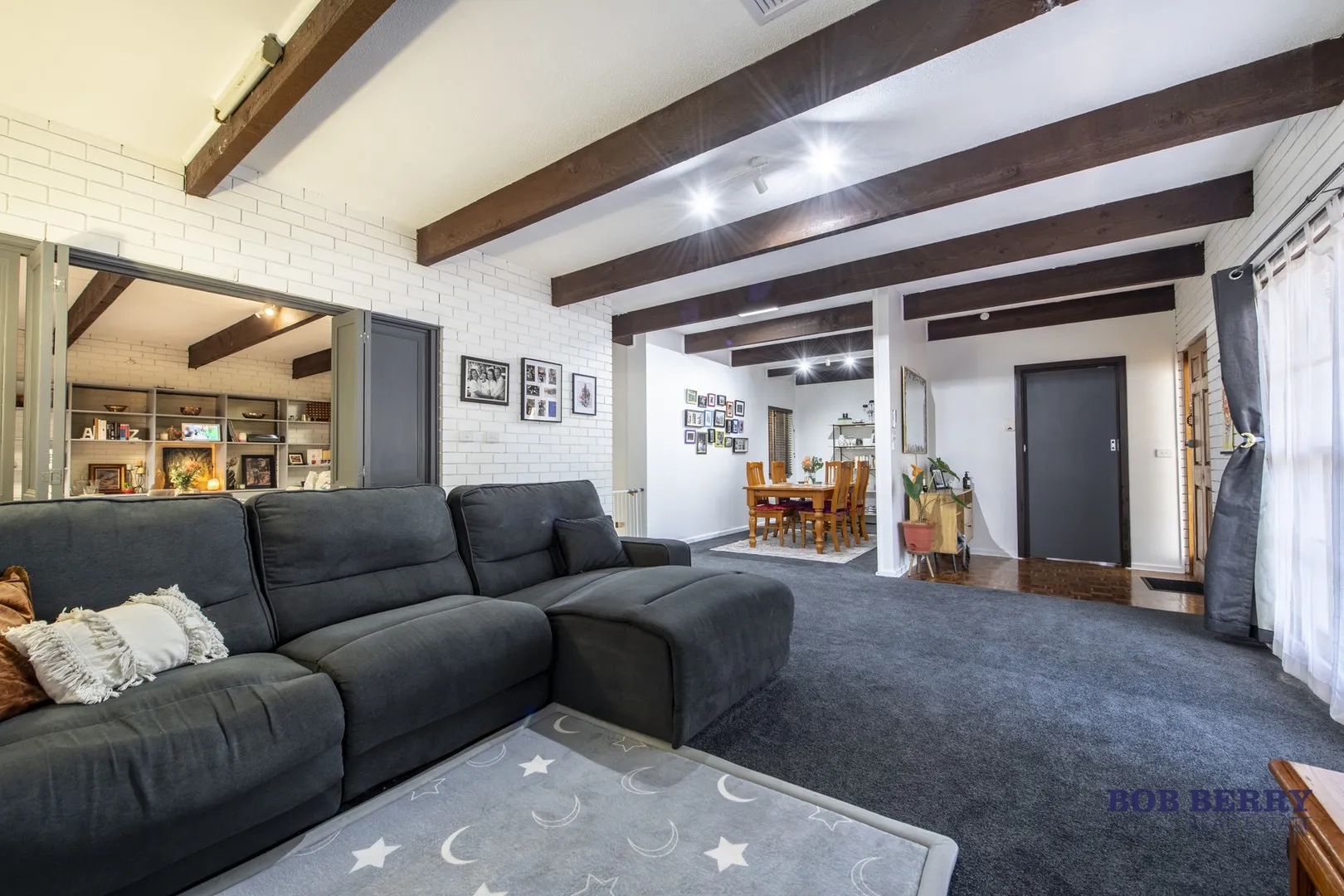 Spacious Family Home with Poolside Living, Close to Tamworth Street Shops, Dubbo