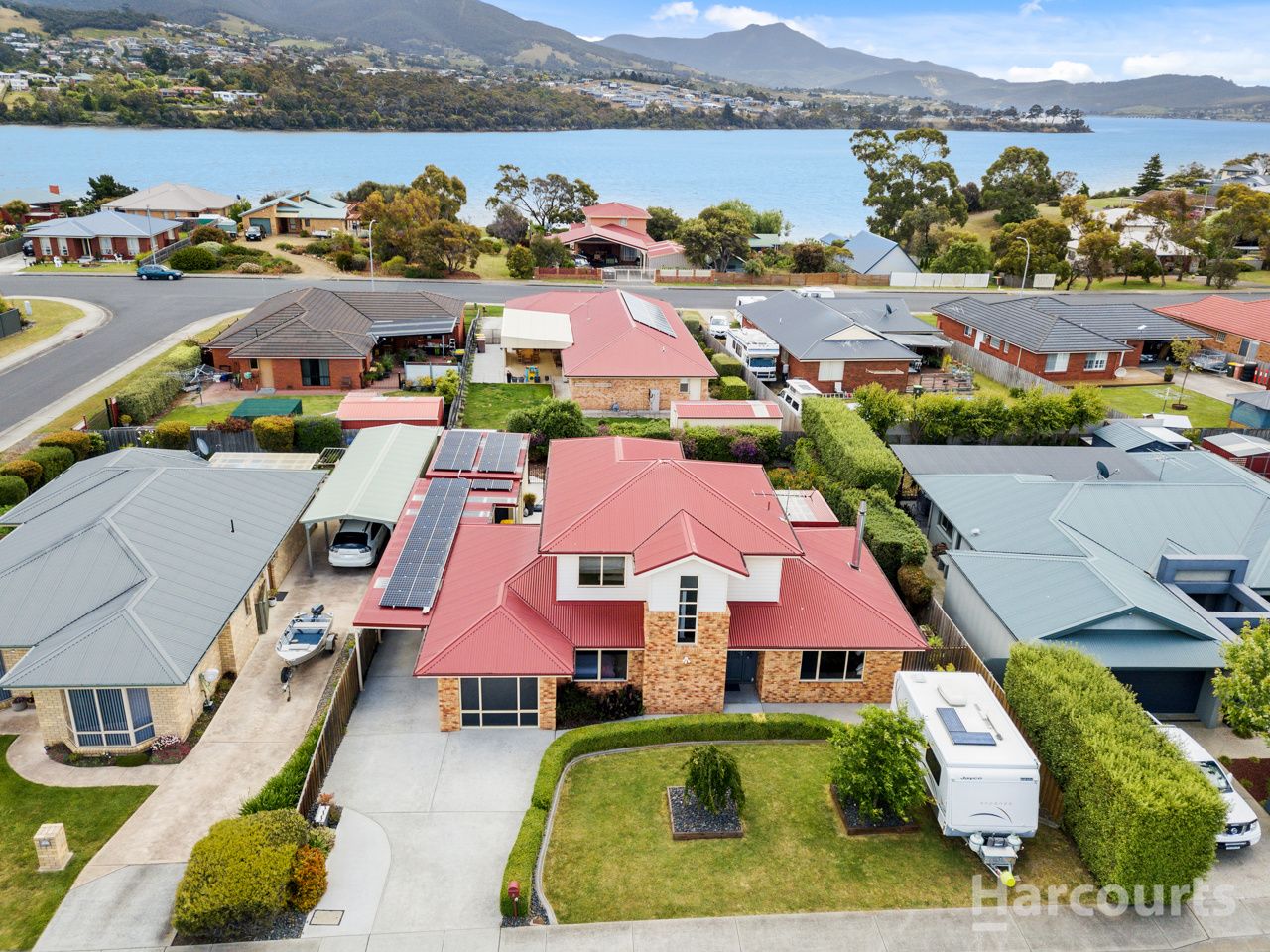 4 bedrooms House in 3 Coghlan Court OLD BEACH TAS, 7017