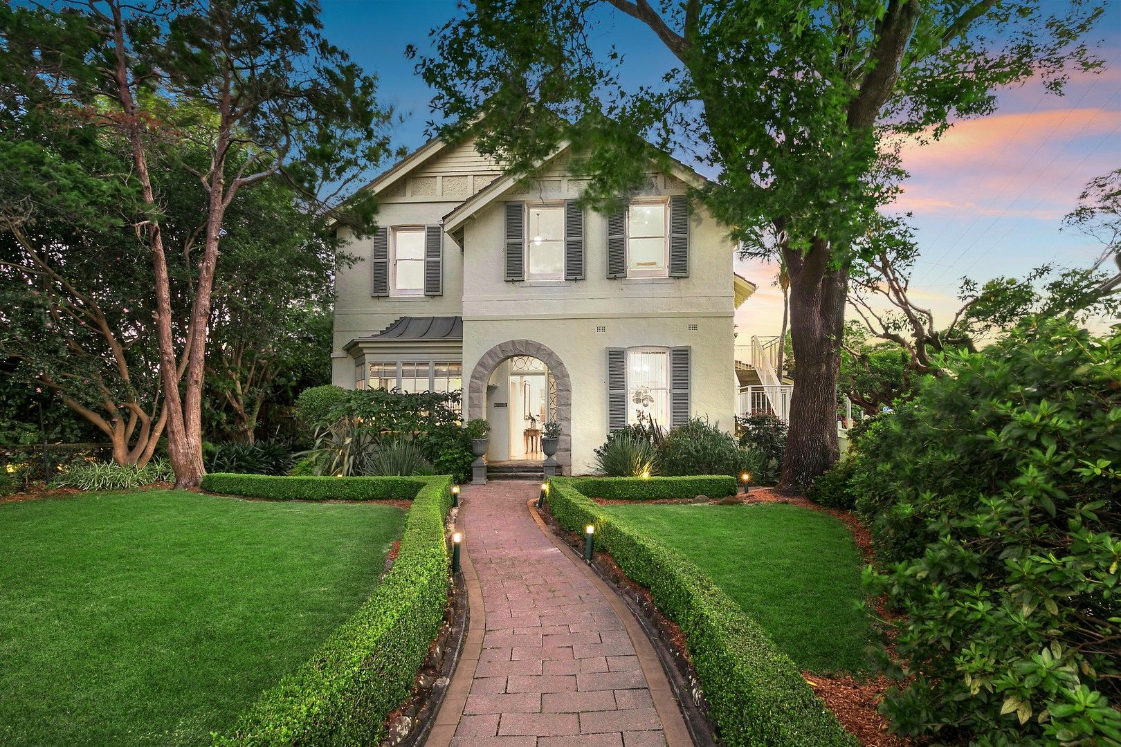 5 bedrooms House in 51a Bradleys Head Road MOSMAN NSW, 2088