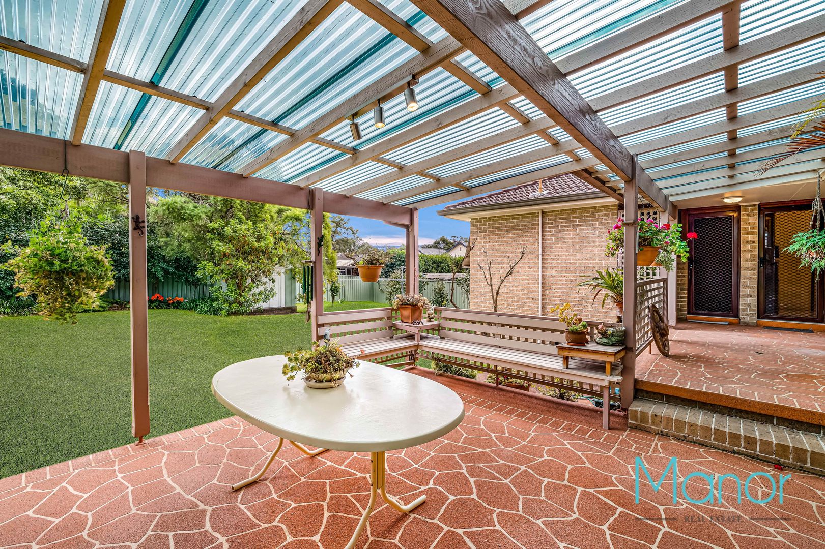 11 Lisa Crescent, Castle Hill Property