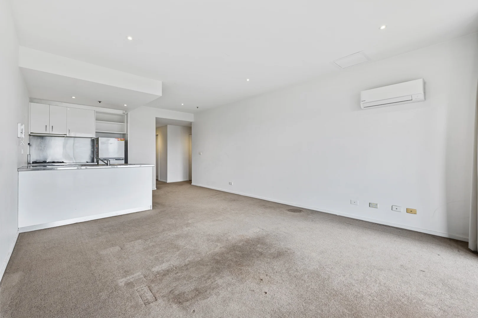 Additional image 3 of 602/157 Fitzroy St, St Kilda VIC 3182