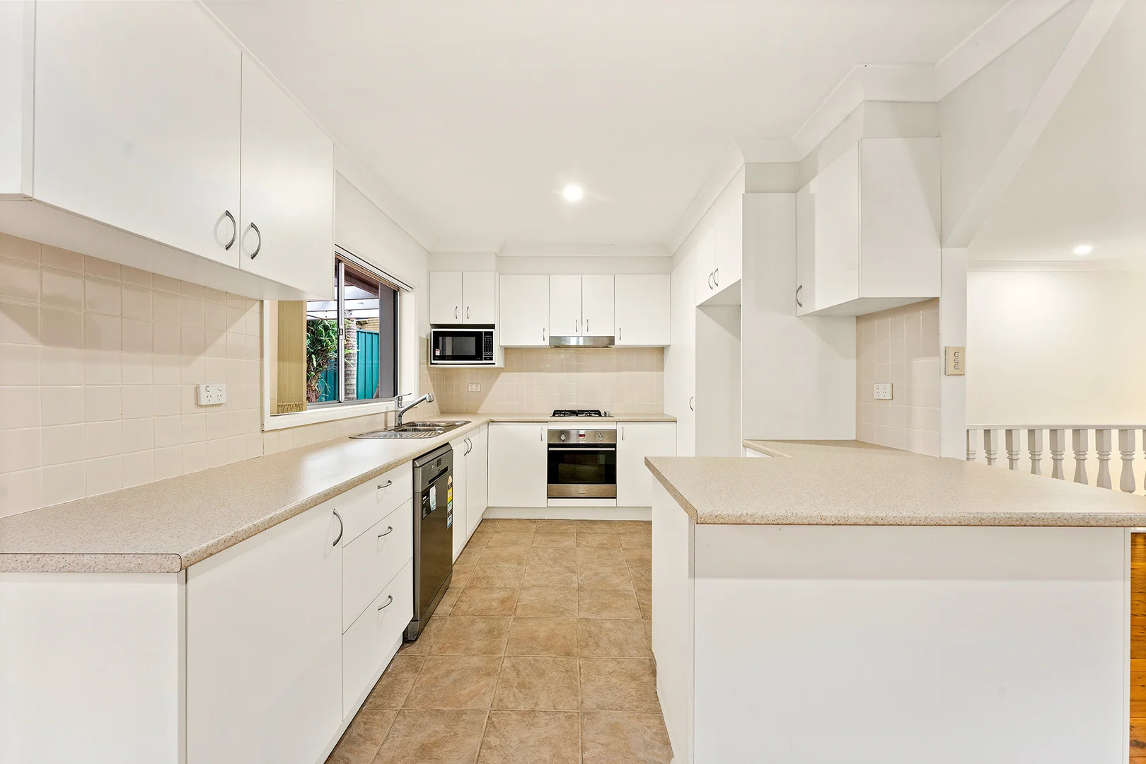 Additional image 3 of 79 Hospital Road, Bulli NSW 2516