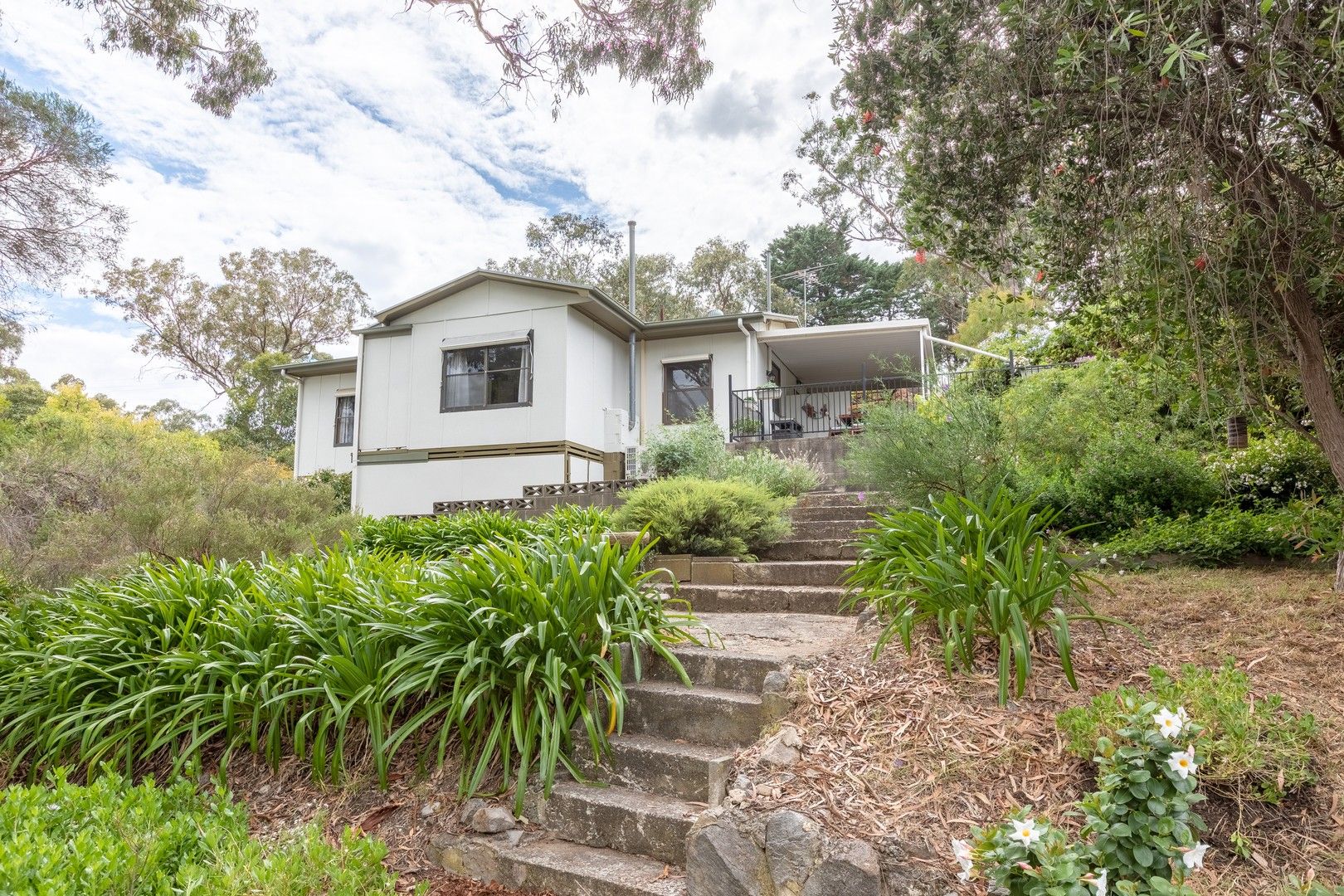 9 Mountain Road, Eden Hills SA 5050, Image 0