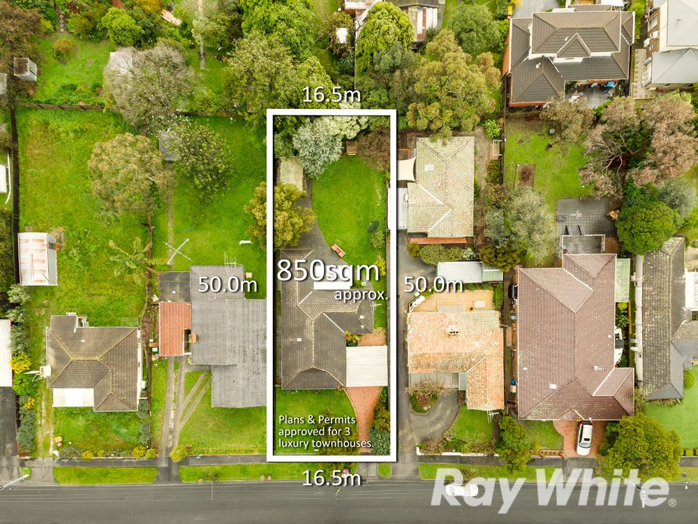 23 Farleigh Avenue, Burwood VIC 3125, Image 2