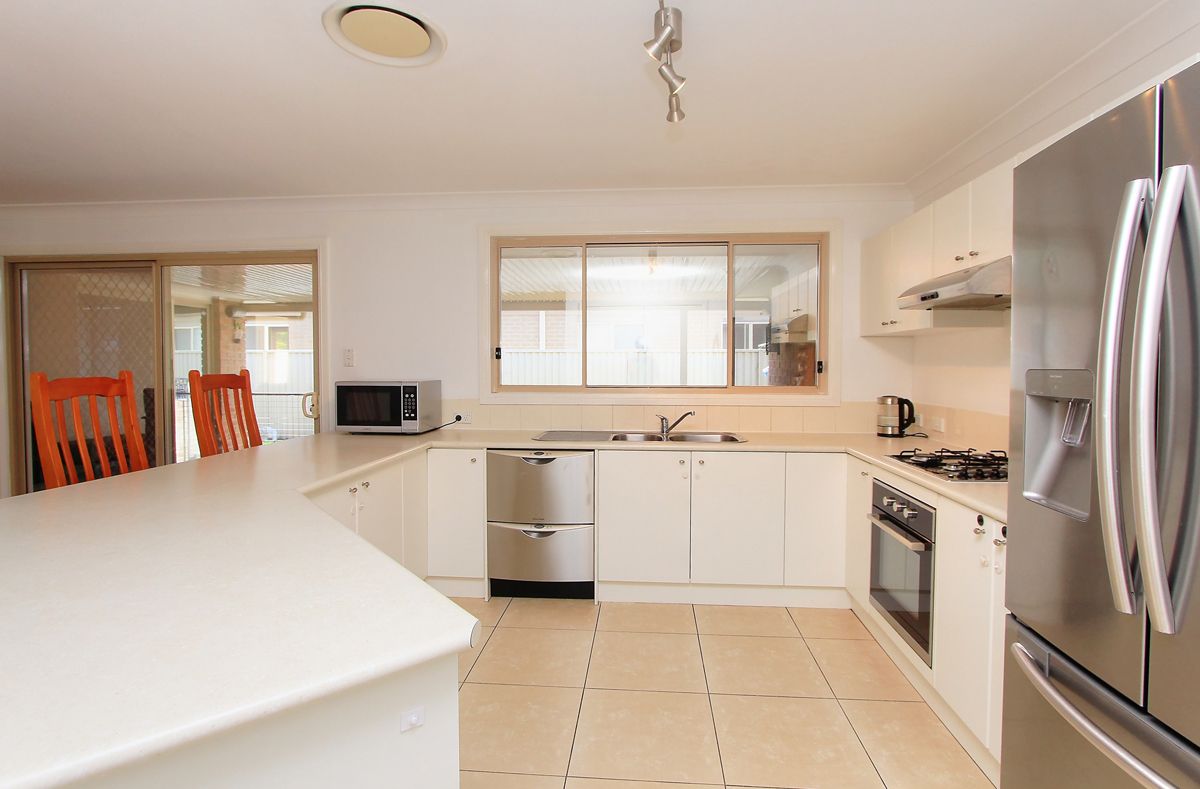 7 Popran Way, Blue Haven NSW 2262, Image 1