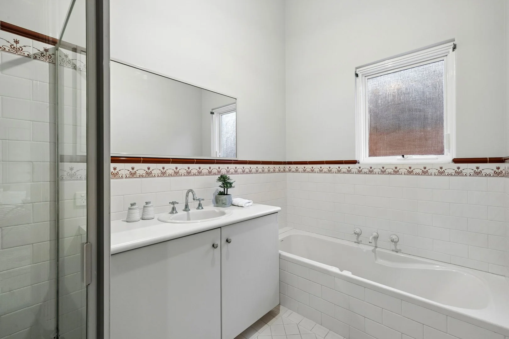 Additional image 31 of 5 Mcpherson Street, Menora WA 6050