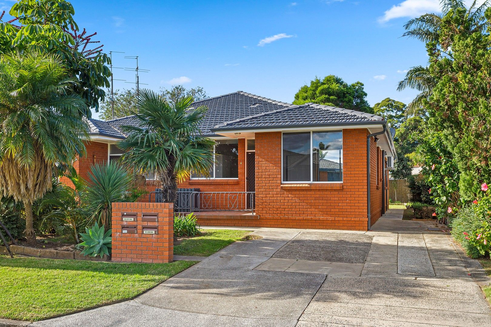 2/13 Grafton Avenue, Figtree NSW 2525, Image 0