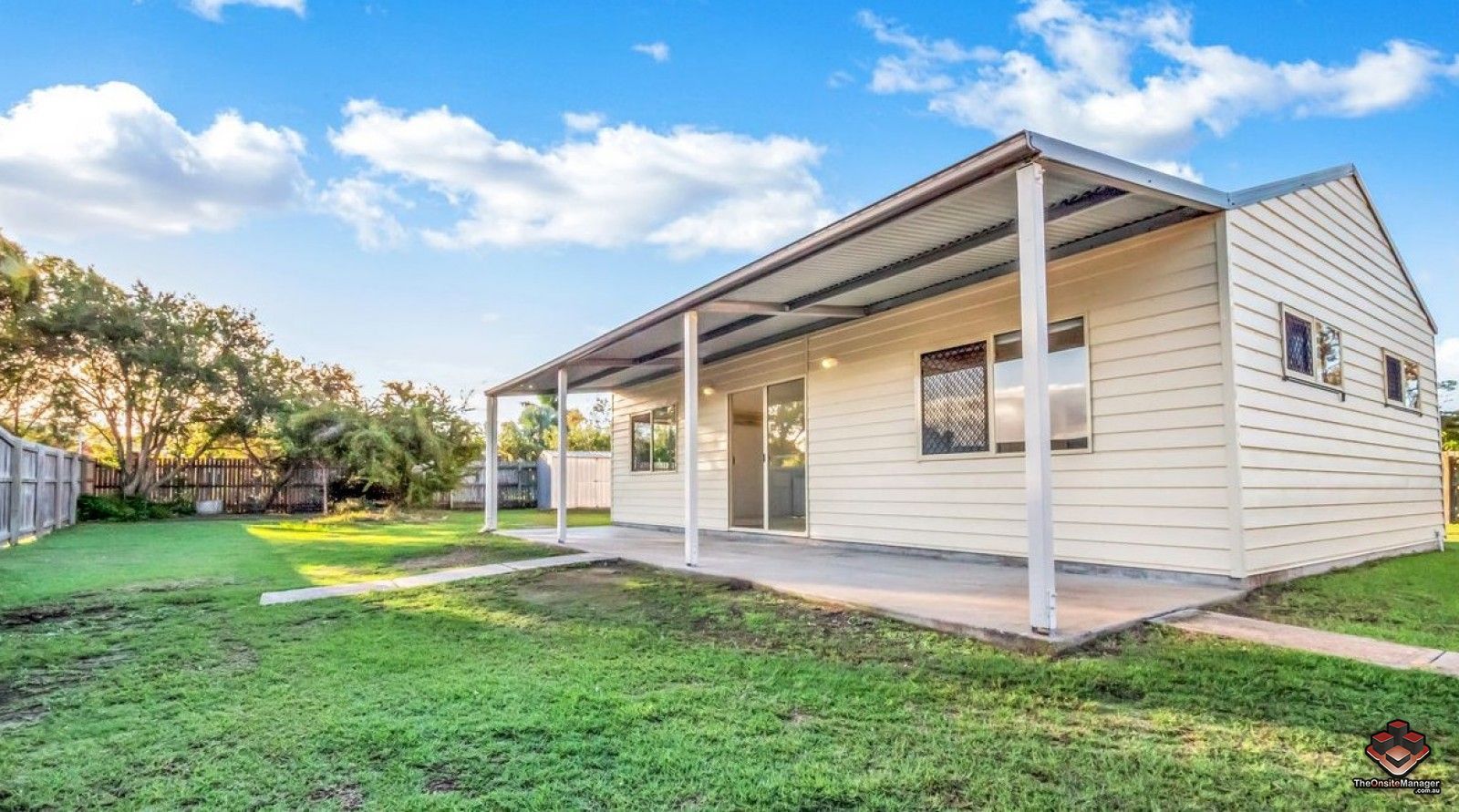 2 bedrooms House in  URANGAN QLD, 4655