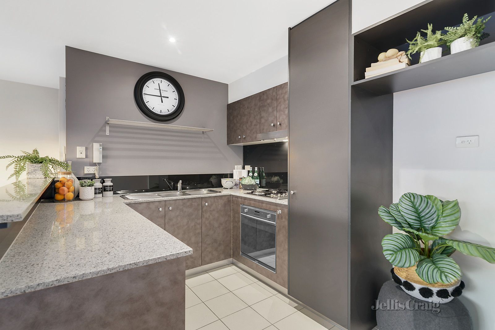 14/87 Denmark Street, Kew VIC 3101, Image 2