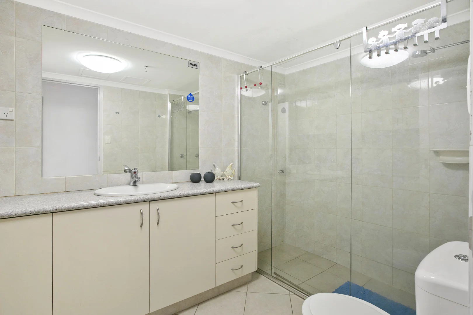 Additional image 5 of 2F/5 Clifford Street, Surfers Paradise QLD 4217