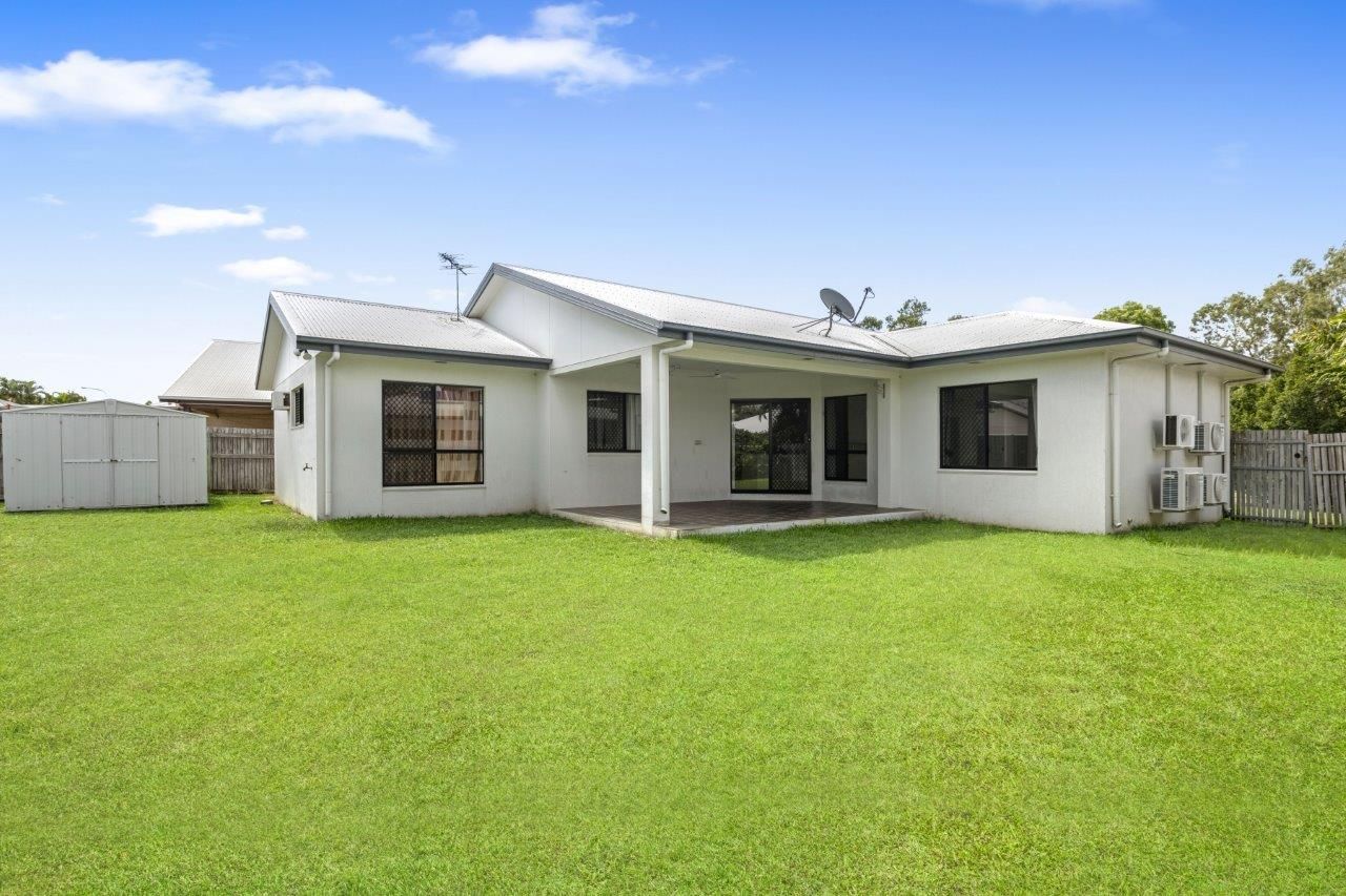 4 bedrooms House in 14 Montebello Cir KIRWAN QLD, 4817