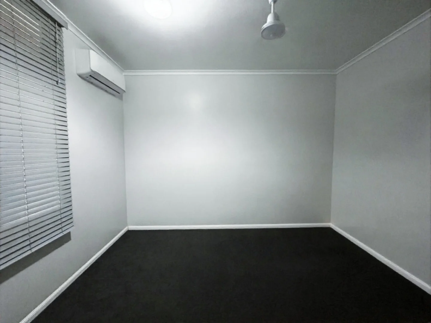 Additional image 11 of 97 Plant Street, Richmond Hill QLD 4820