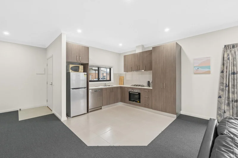 Additional image 5 of 2/83 Marshalls Road, Traralgon VIC 3844