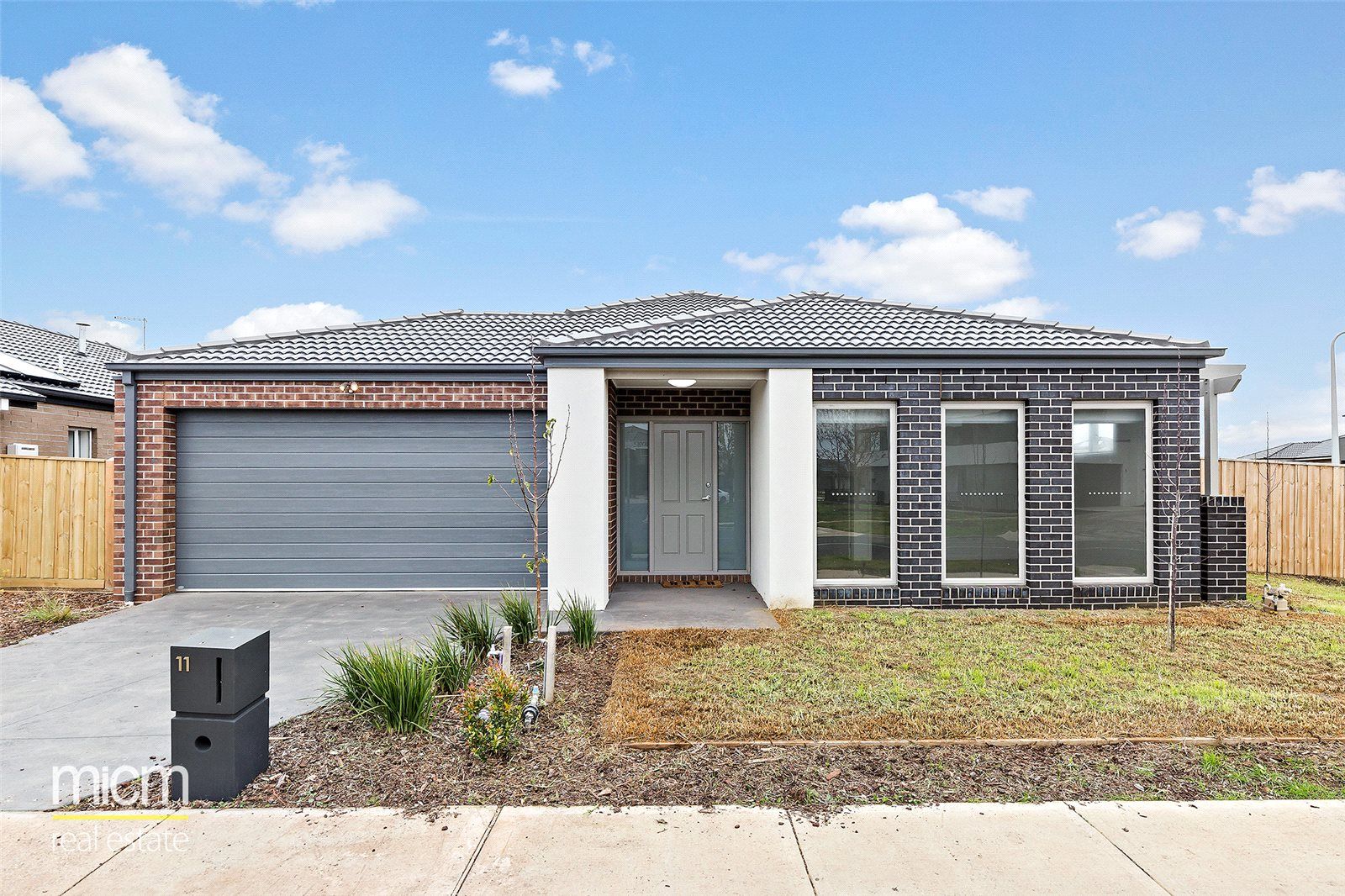 4 bedrooms House in 11 Devoe  Road POINT COOK VIC, 3030