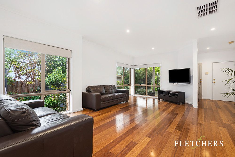 2/24 Westwood Drive, Bulleen VIC 3105, Image 2