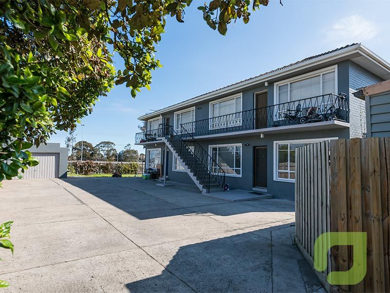 2 bedrooms Apartment / Unit / Flat in 2/179 Mason Street NEWPORT VIC, 3015