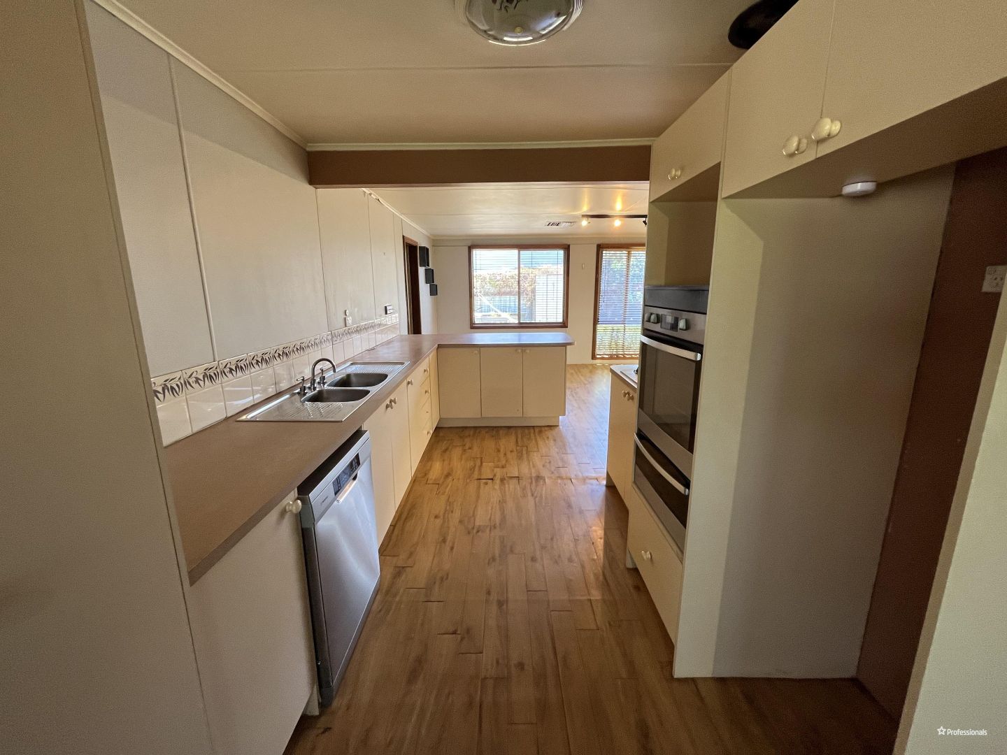 295 Collins Street, Piccadilly WA 6430 - House For Rent | Domain