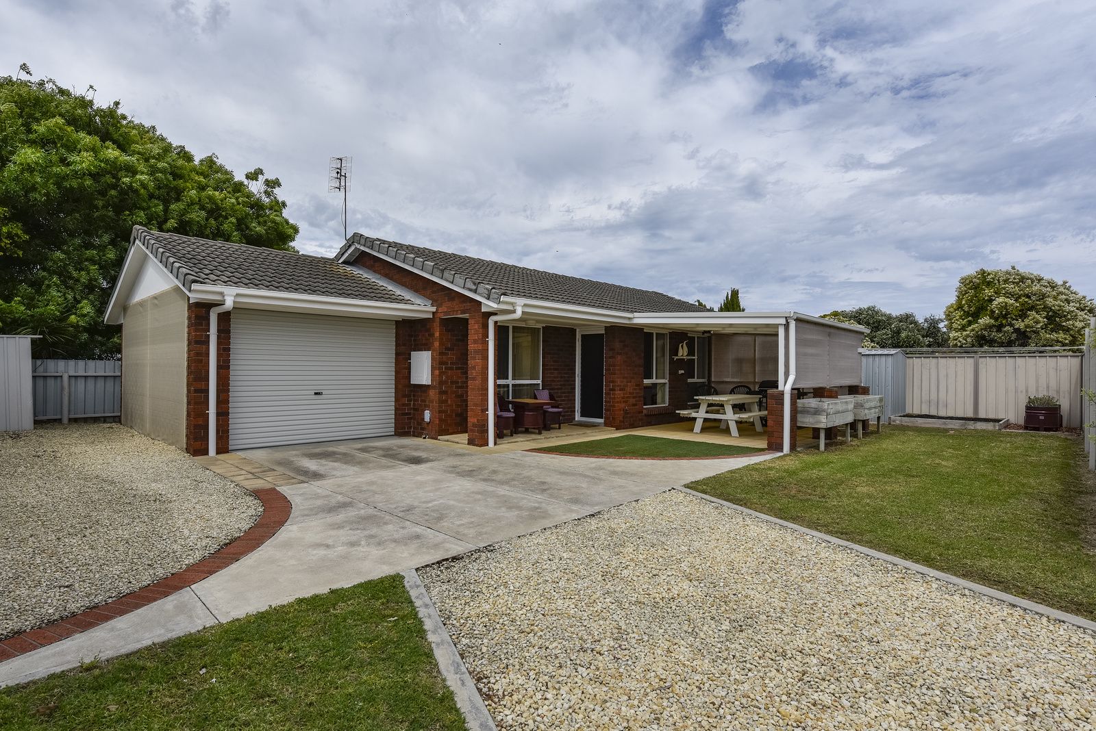 2/18 Powell Ave, Robe SA 5276, Image 0