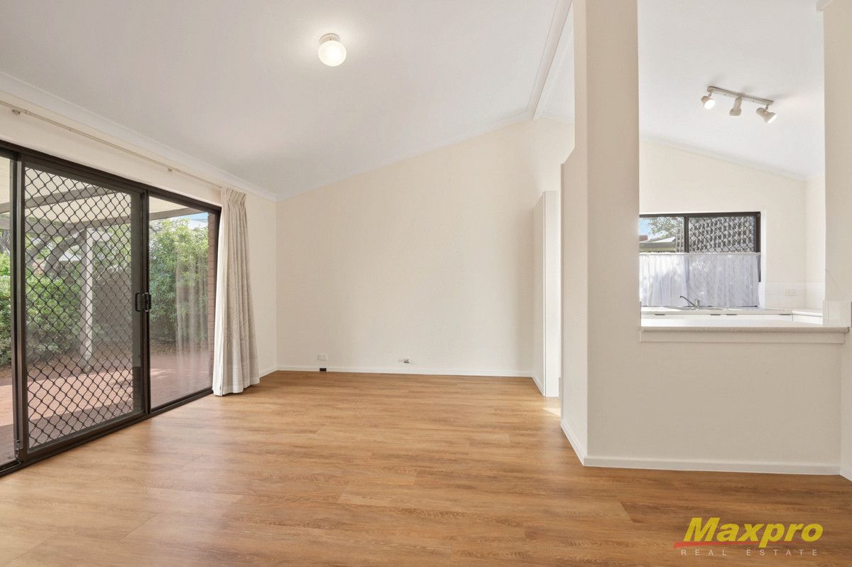 4/11 Kenton Street, Lynwood WA 6147, Image 2