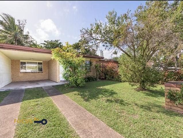 Units 1/2 -3 Casuarina Street, Slade Point QLD 4740, Image 1