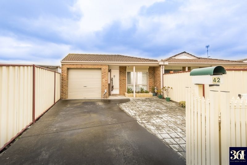 42 Karnak Crescent, Coolaroo VIC 3048, Image 0