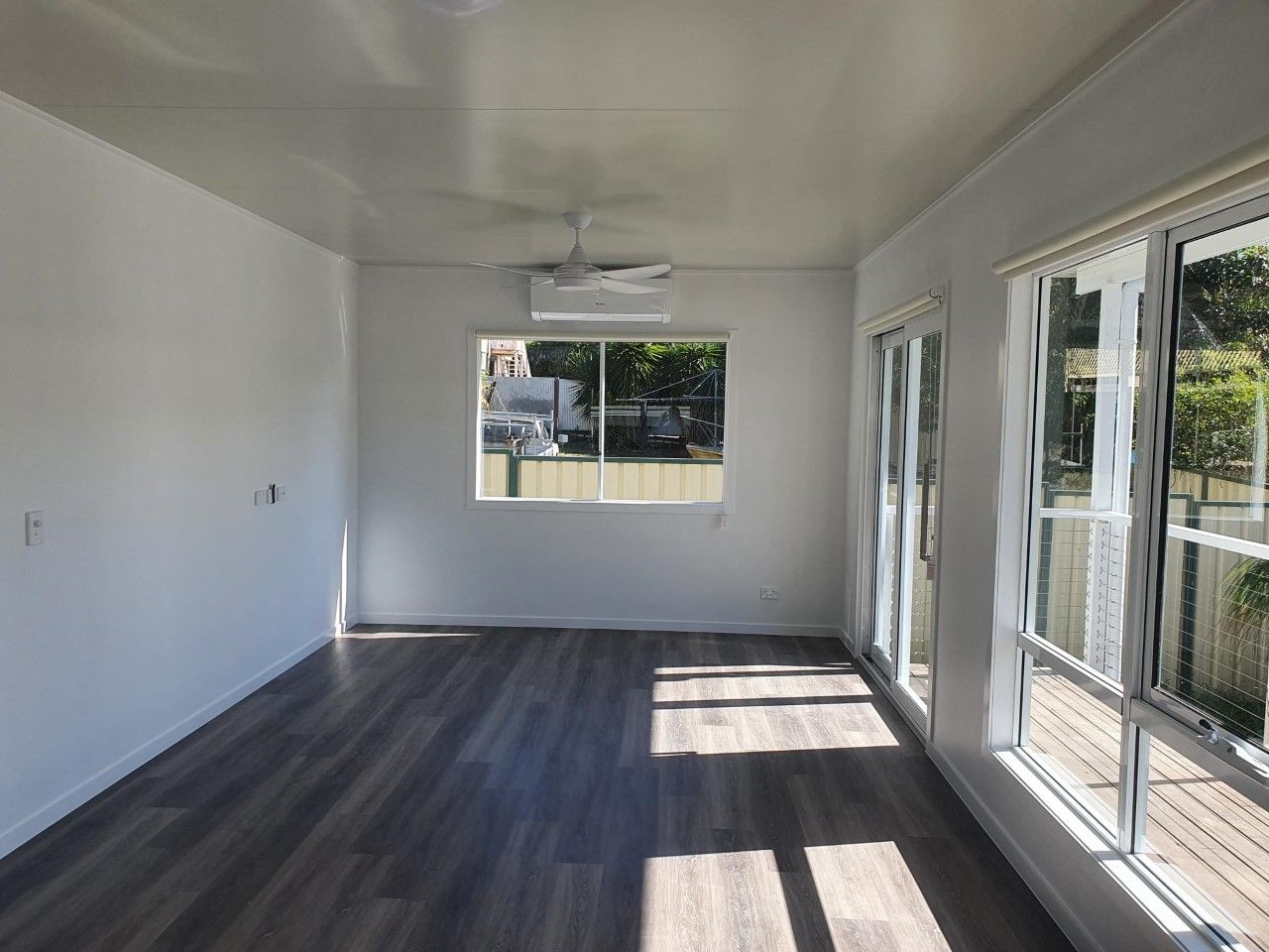 2 bedrooms Apartment / Unit / Flat in 9a Poinciana Street KINGSTON QLD, 4114