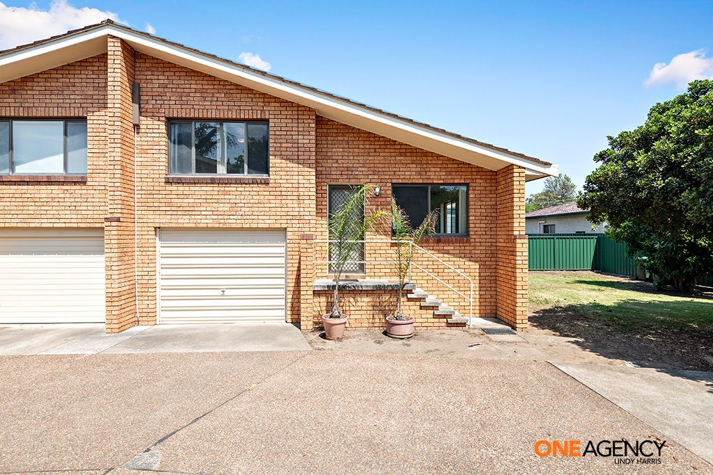 8/18 Howe Street, Singleton NSW 2330, Image 1