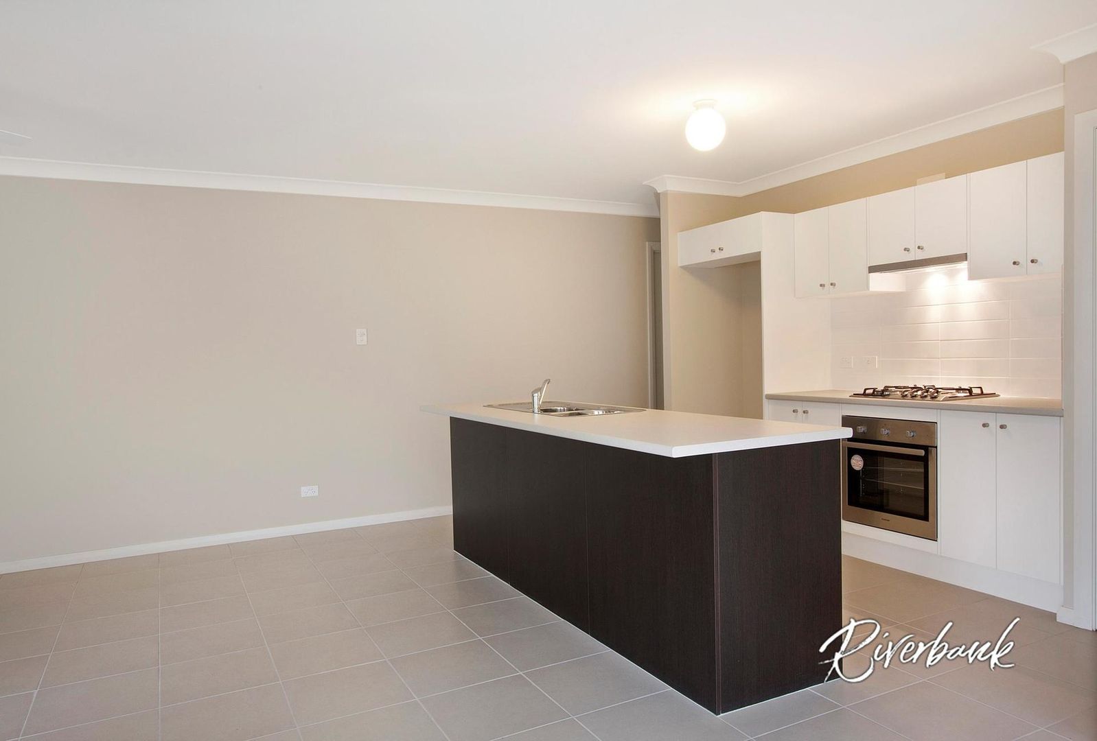 38 Asimus Circuit, Elderslie NSW 2570, Image 2