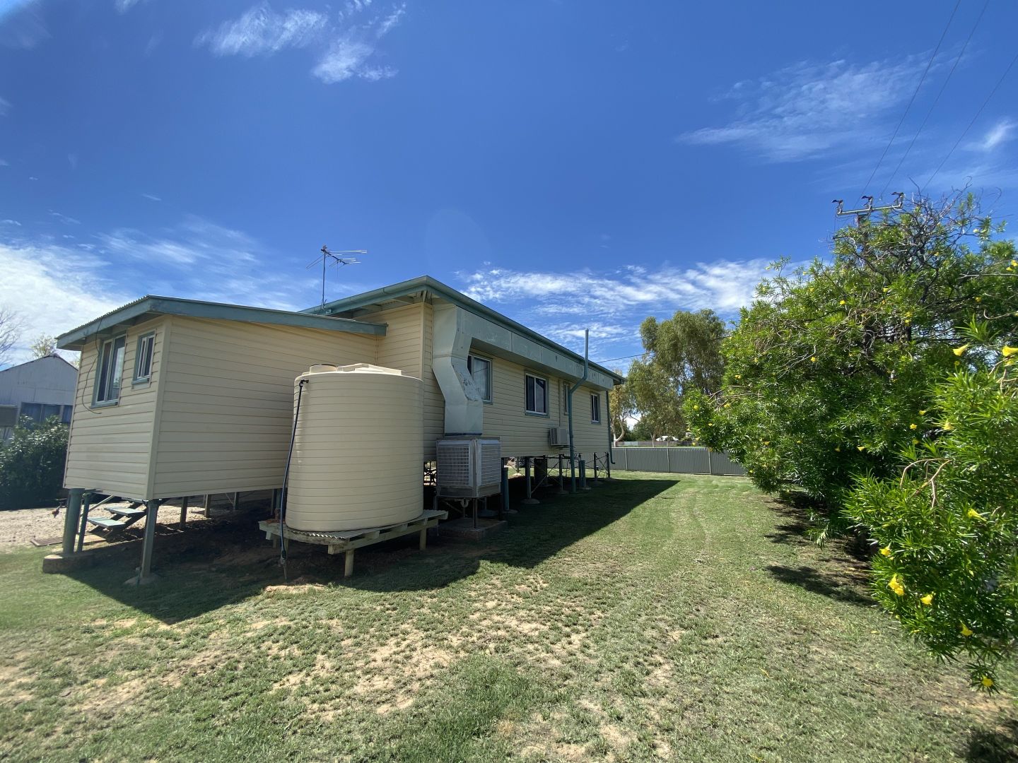 20 Elderslie Street, Winton QLD 4735 Domain