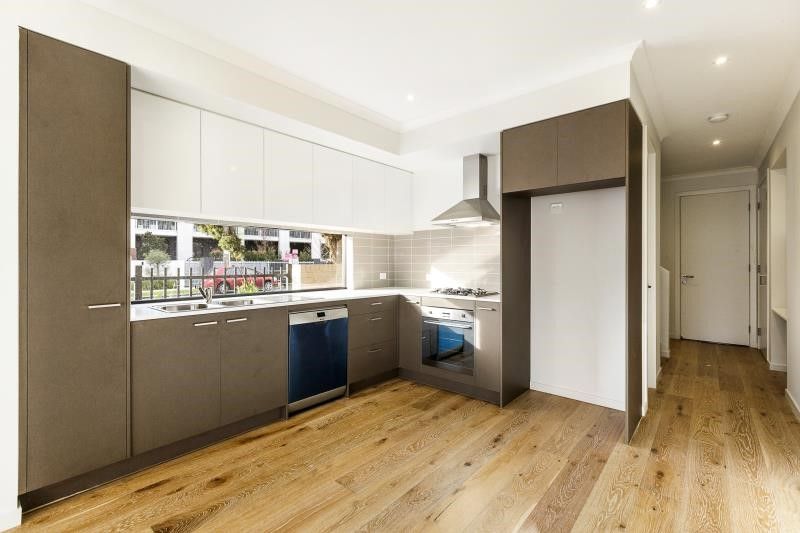 2 bedrooms Townhouse in 1/431 Inkerman St ST KILDA EAST VIC, 3183