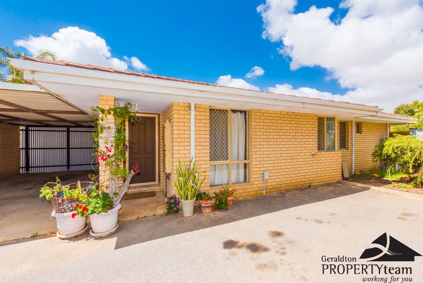 6 39 Assen Street Utakarra Wa 6530 Apartment For Rent 170