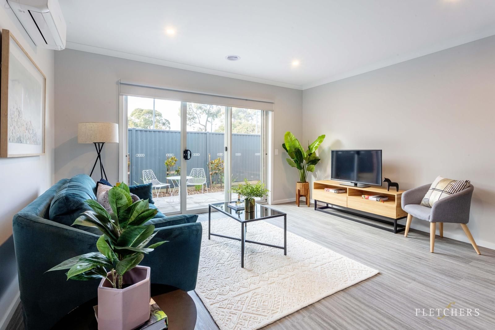 9/209 Tinworth Avenue, Mount Clear VIC 3350, Image 1