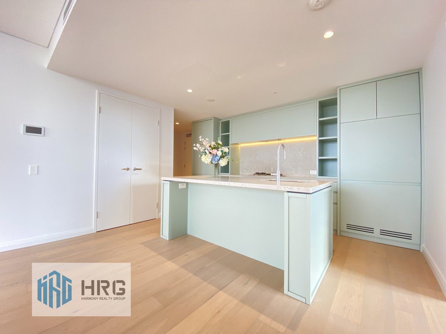 2 bedrooms Apartment / Unit / Flat in A1605/137 Herring Road MACQUARIE PARK NSW, 2113