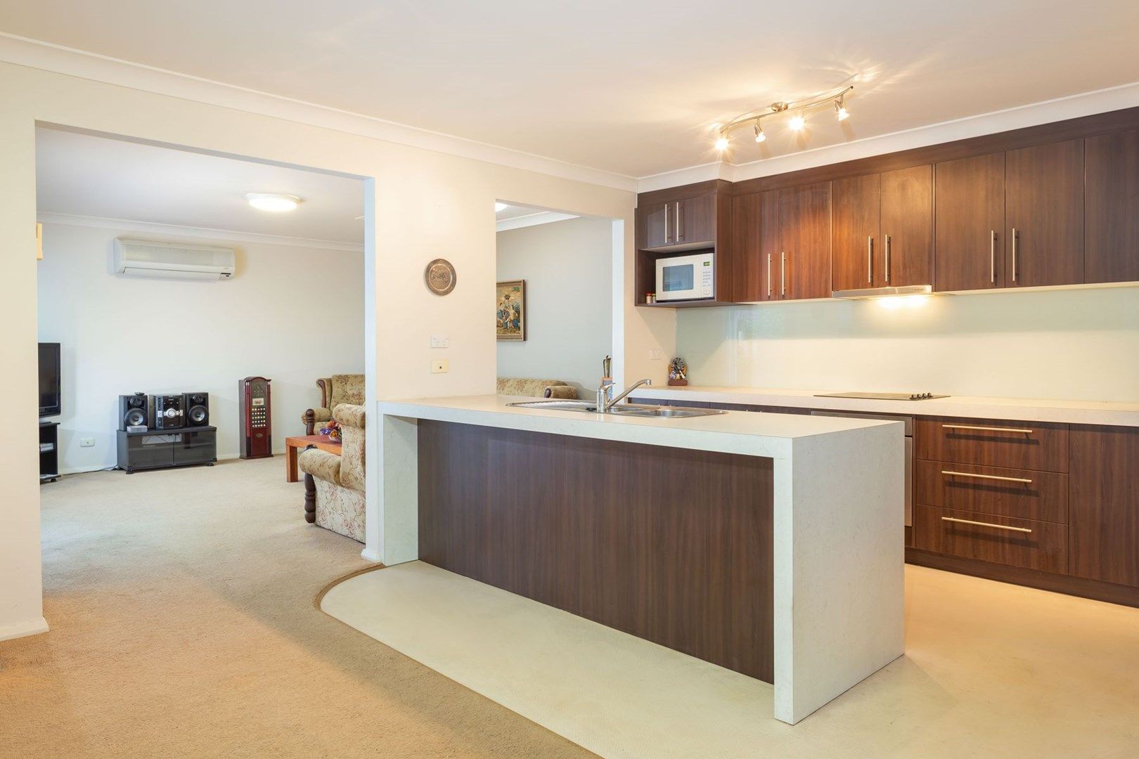 19a Johnson Place, Surf Beach NSW 2536, Image 0