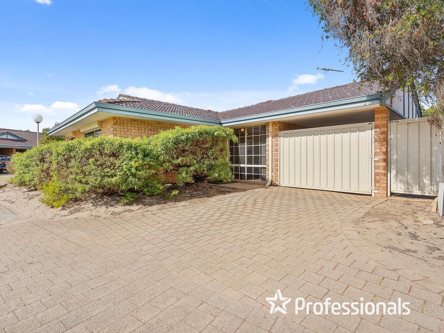 18/378 Holmes Road, Forrestfield WA 6058, Image 0