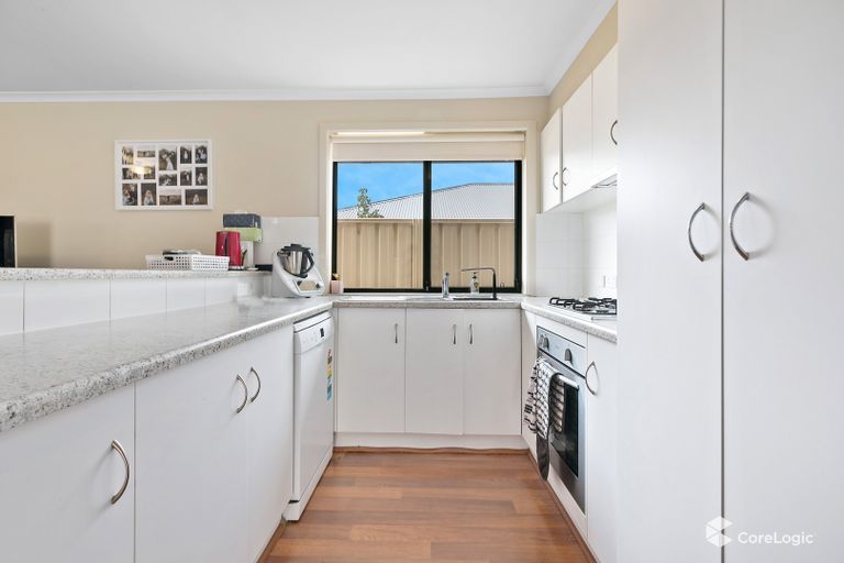 6 Barossa Drive, Munno Para West SA 5115 House For Rent 480 Domain