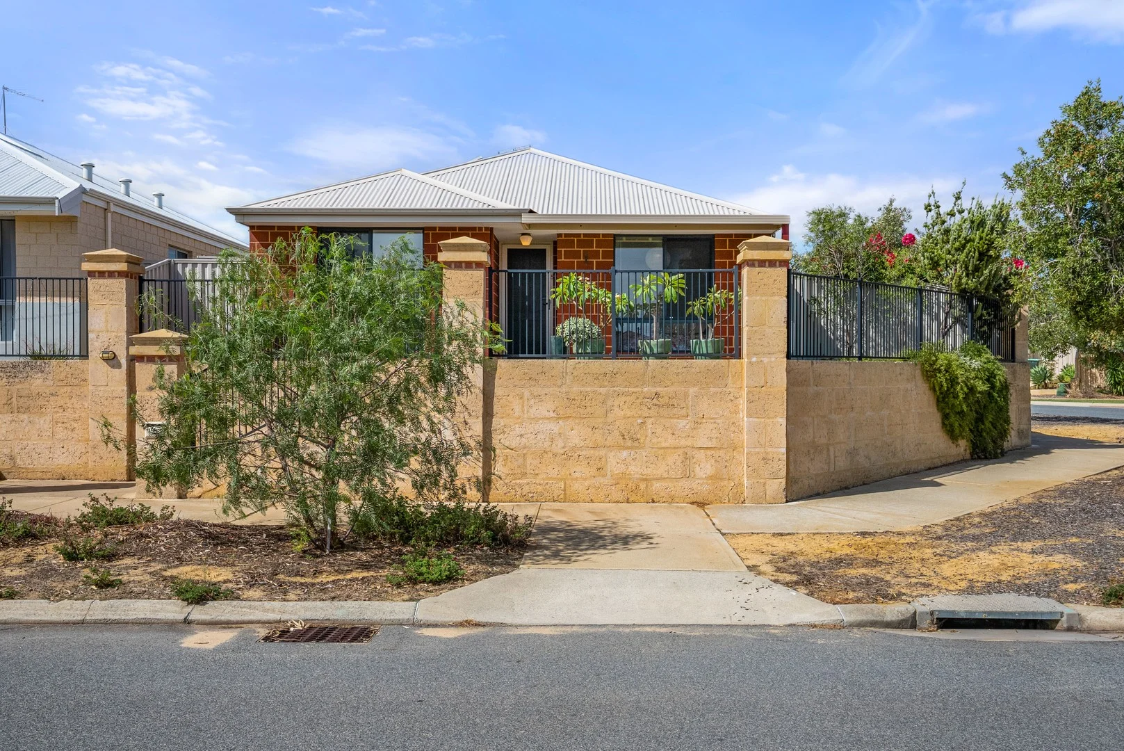 2 PENDRAGON LANE, Baldivis WA 6171