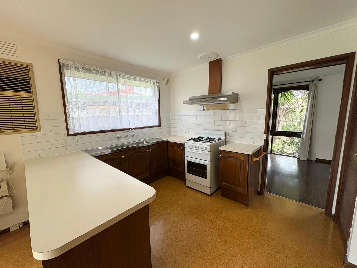 Additional image 8 of 4 Hoctor Close, Gladstone Park VIC 3043