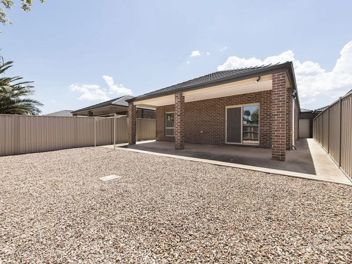 Additional image 7 of 1/13 Ranfurlie Circuit, Melton West VIC 3337
