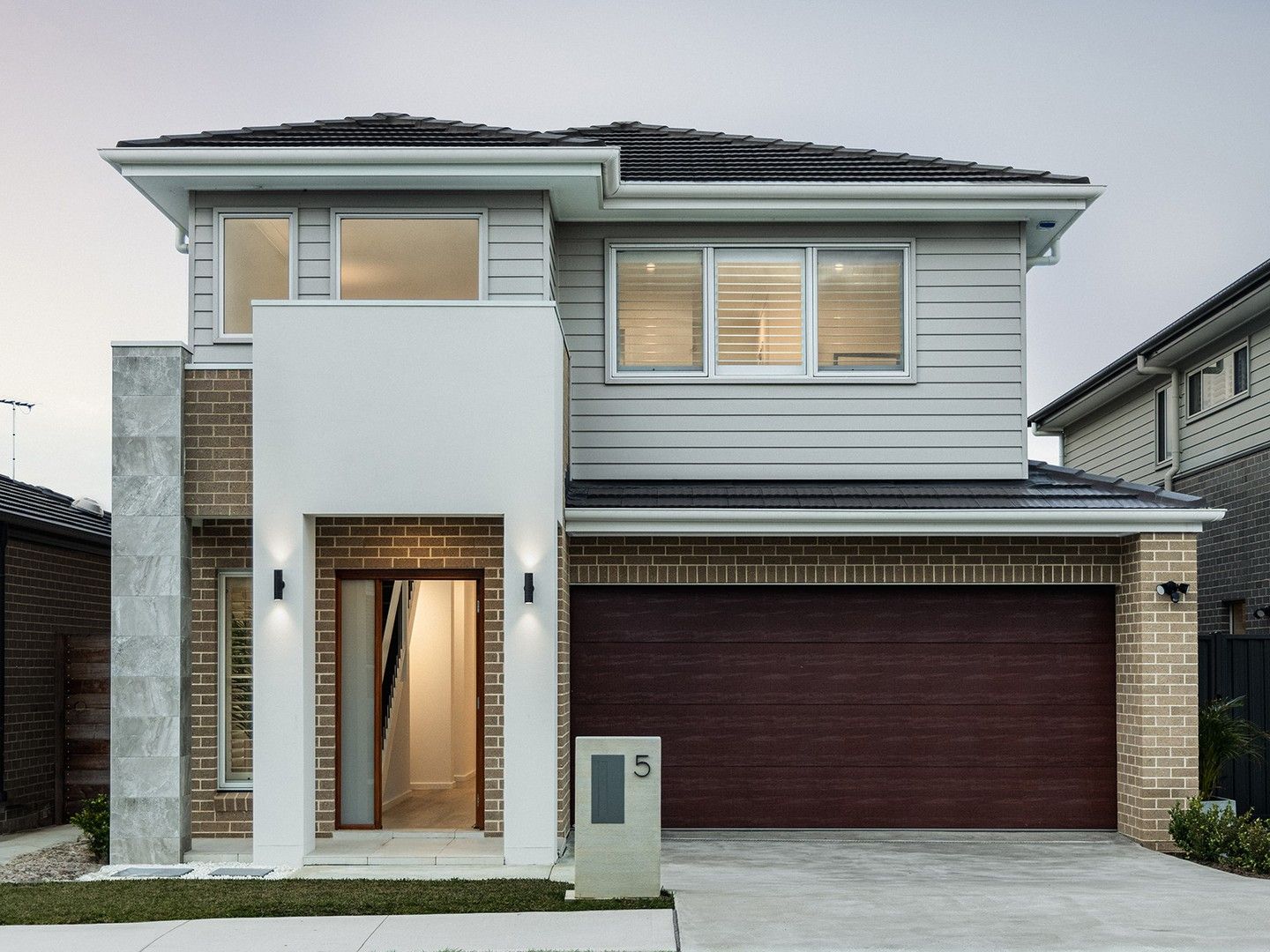 4 bedrooms House in 5 Koda Place LEPPINGTON NSW, 2179