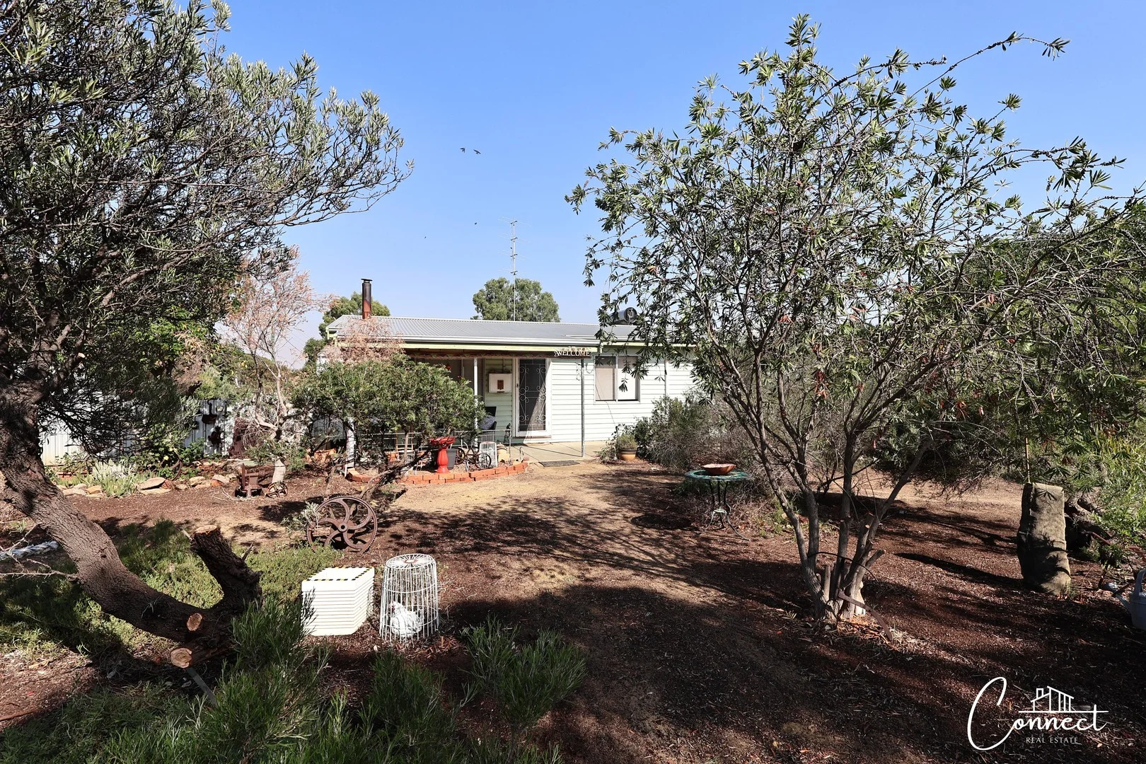 Primary image of 1 Byfield Street, Meckering WA 6405