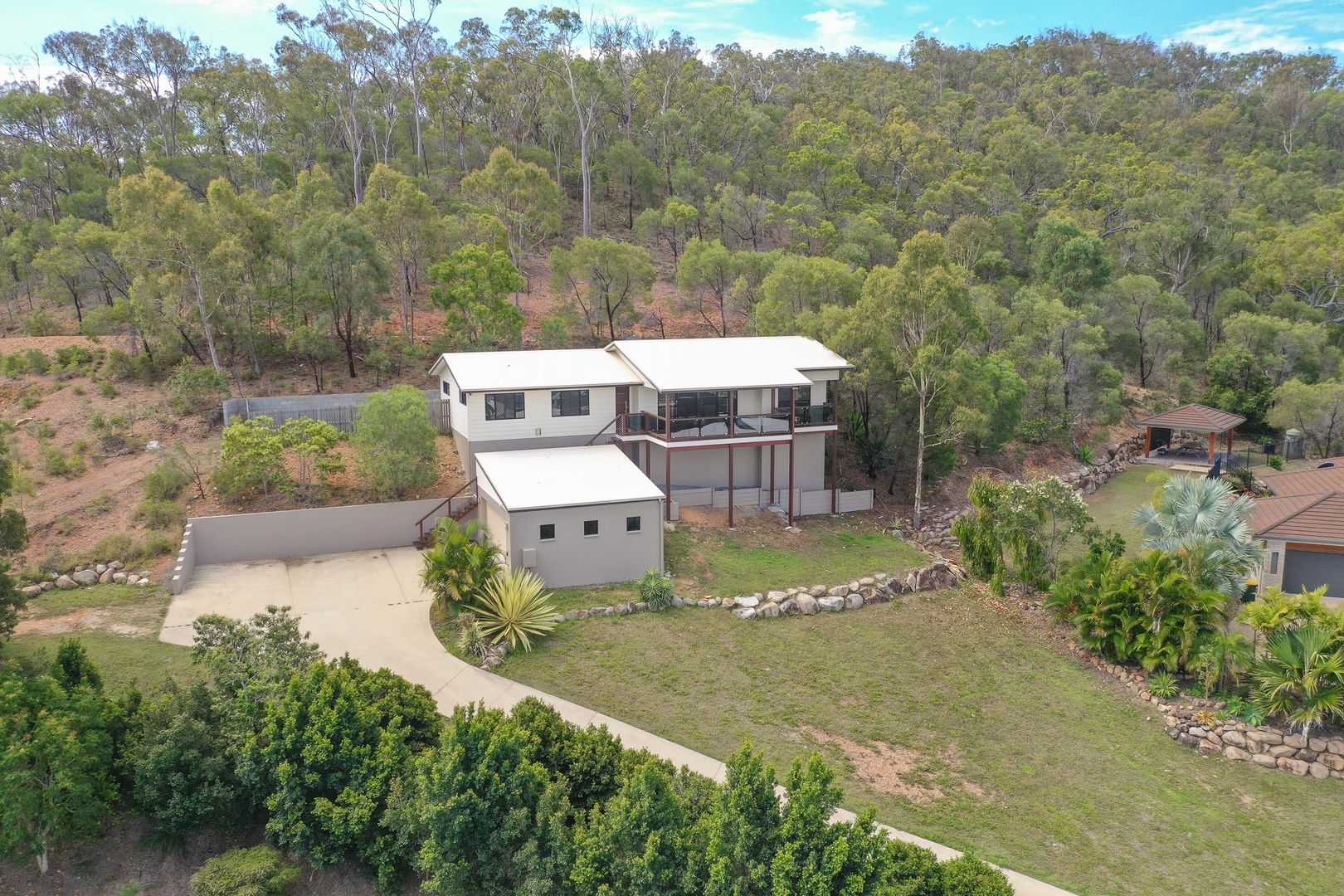 11 Melanie Court, Boyne Island QLD 4680, Image 2