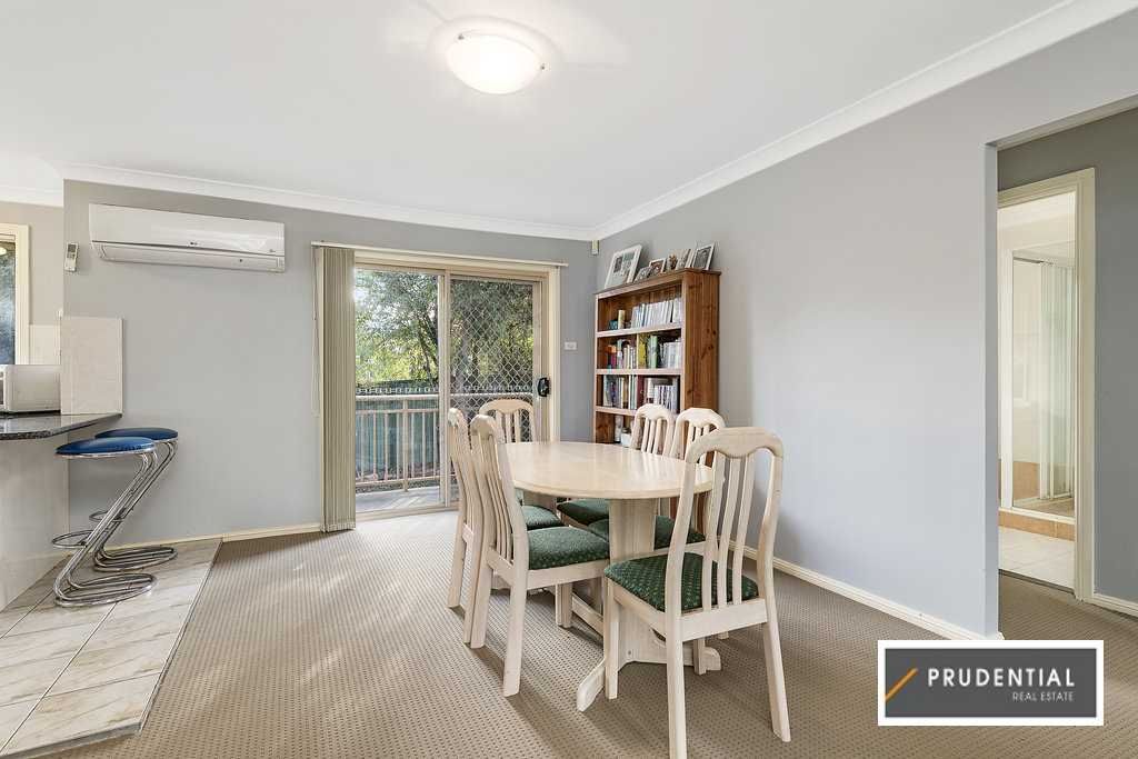 10/17 Poplar Crescent, Bradbury NSW 2560, Image 2