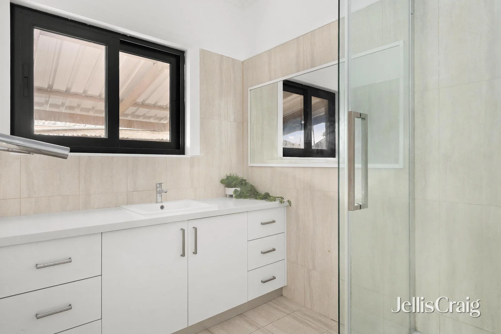 Additional image 13 of 2 Lebanon Street, Strathmore VIC 3041