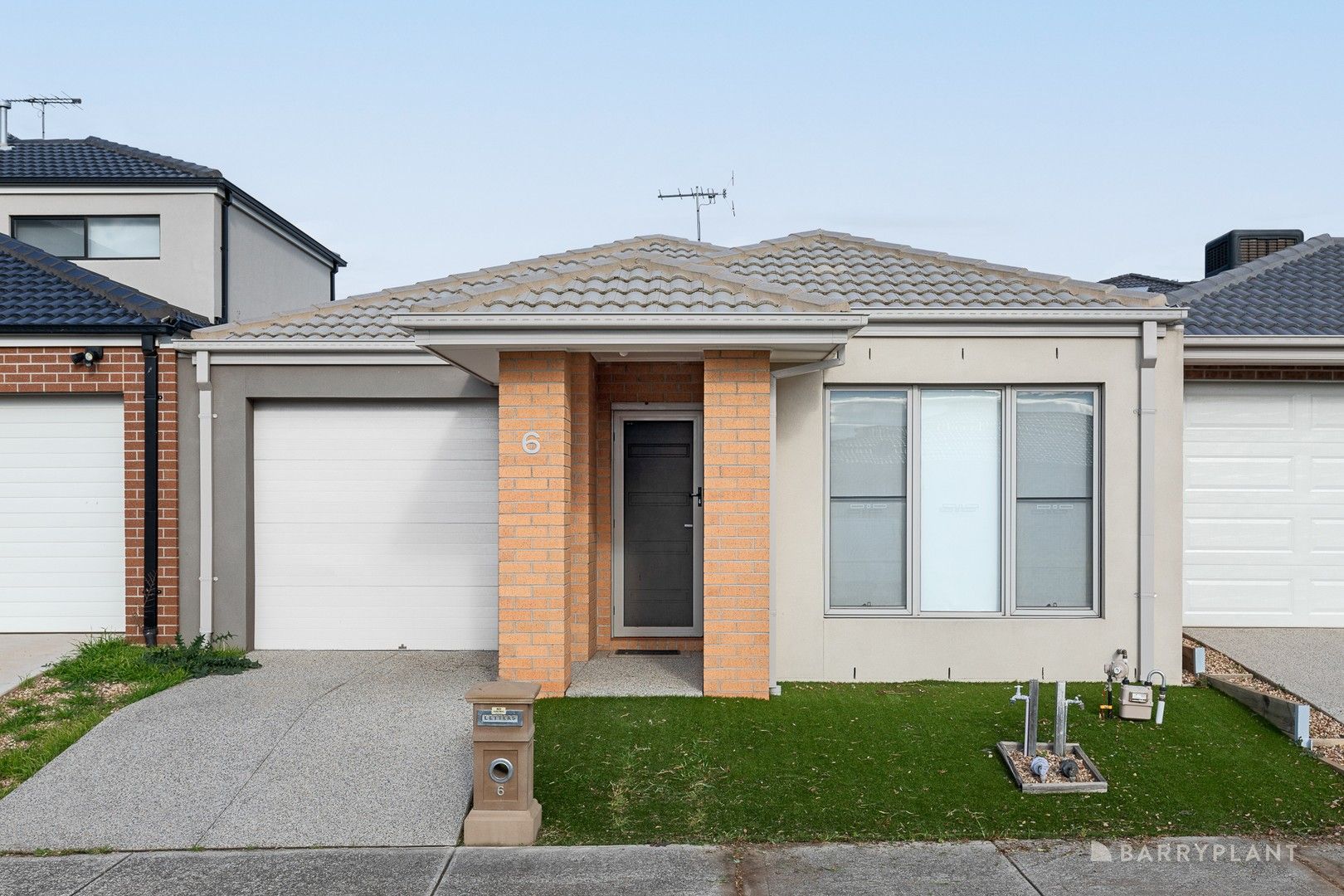 2 bedrooms House in 6 Bleecker Way POINT COOK VIC, 3030