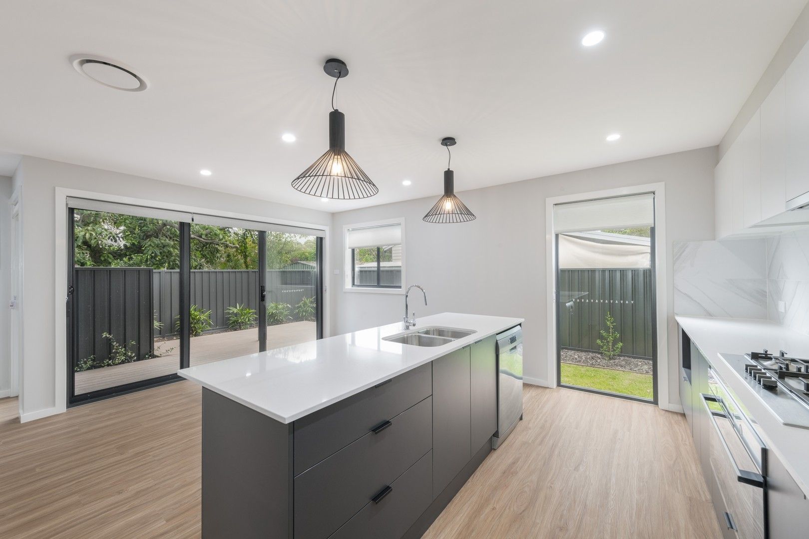 3 bedrooms House in 3/17 Thorn Road HAMILTON NORTH NSW, 2292